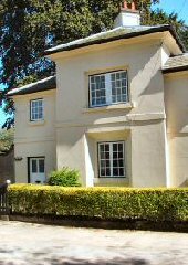 The Lodge, Newton Solney