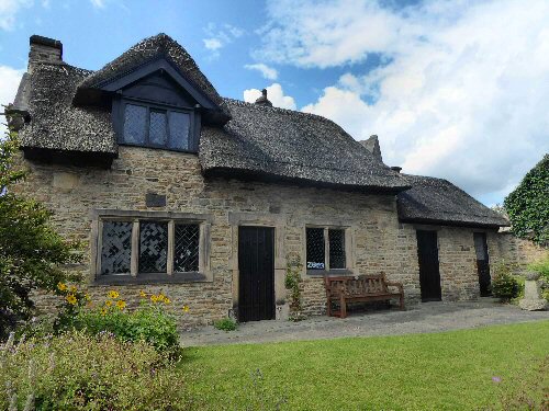 Revolution House, Old Whittington