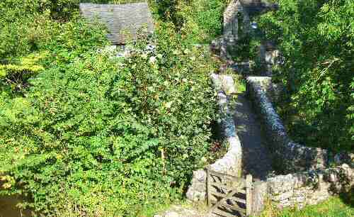 Viator's Bridge, Milldale