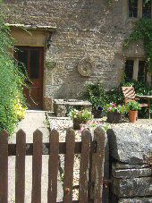 Old Manor Farm, Wetton