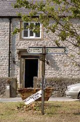 Litton Directional Signs