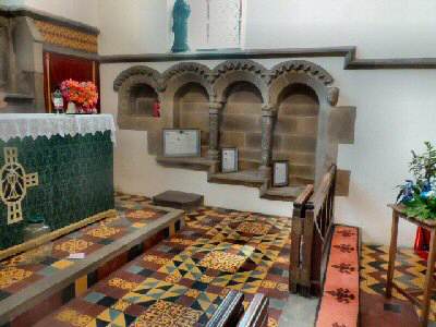 Three arched sedilia and piscina, St Leonard's Church