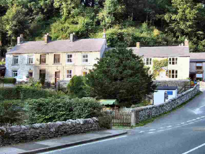 Millers Dale Cottages