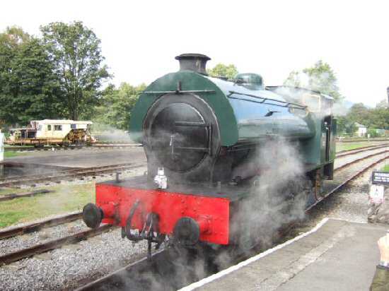 Train in steam, Peak Railway