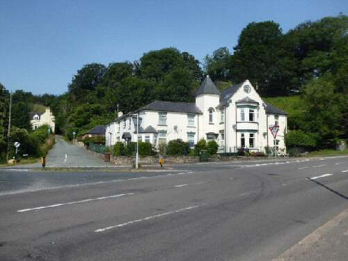 Former Queen's Arms, Mayfield