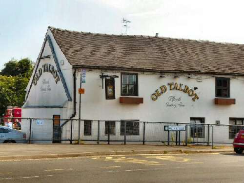 Old Talbot, Hilton